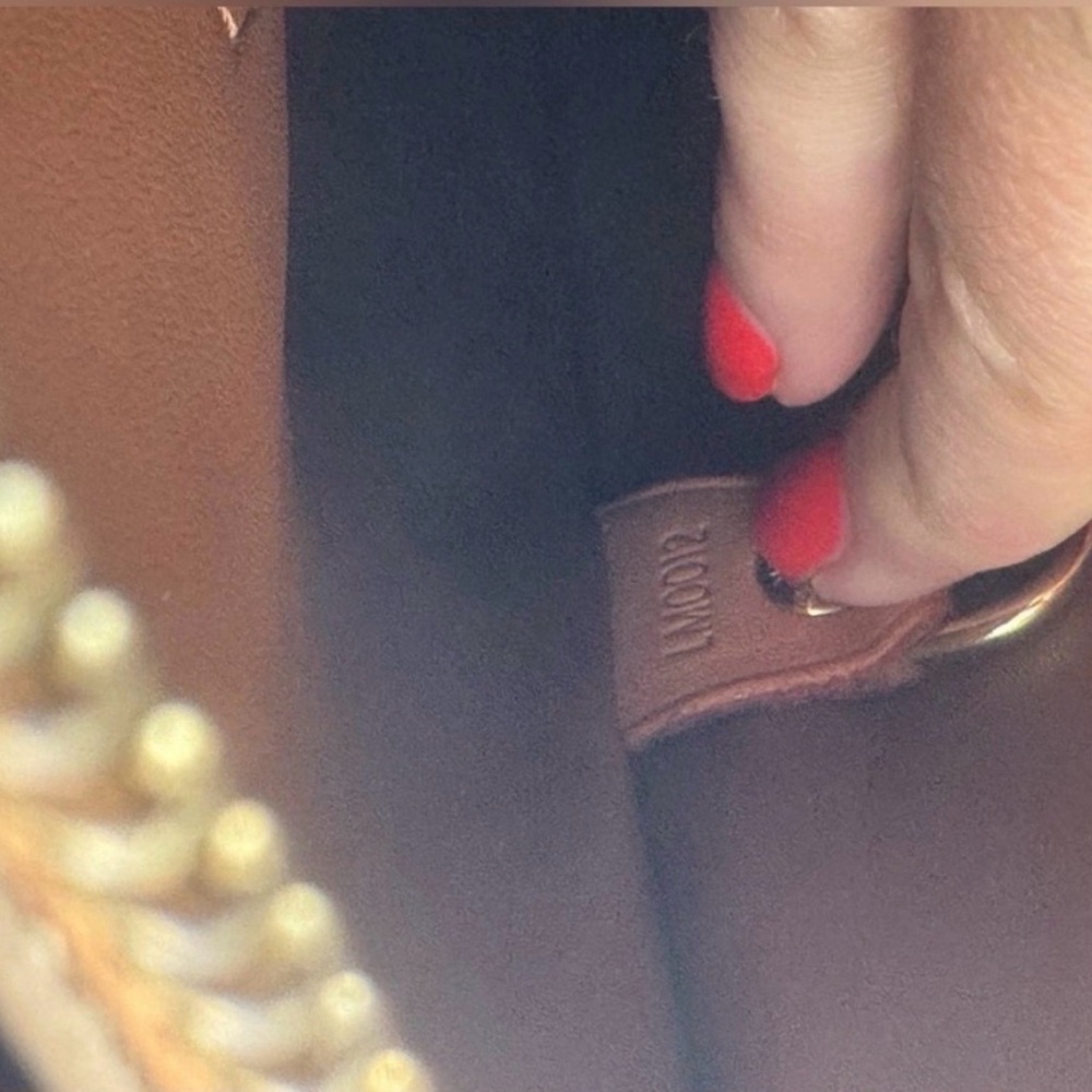Louis Vuitton Vernis Caramel Brown Monogram Tote - Picture 11 of 12